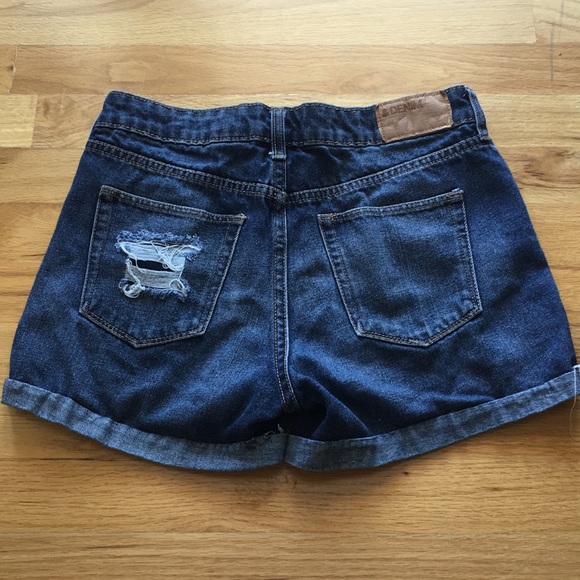 H&M high rise shorts - Picture 2 of 3